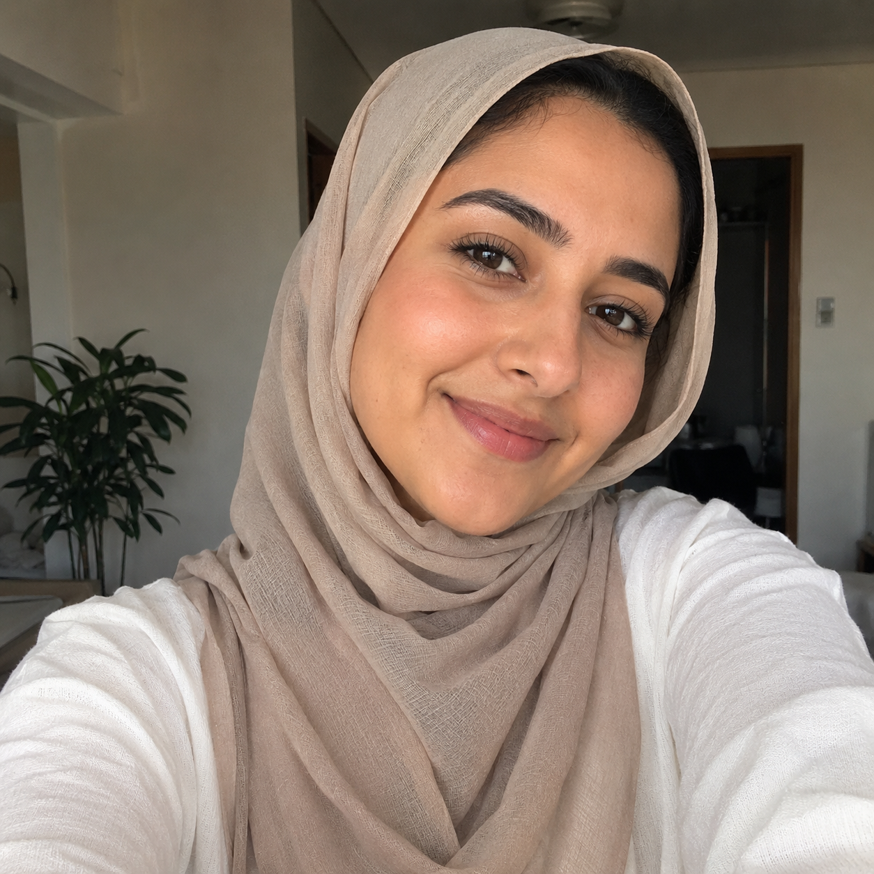 Sara Khan customer review for RS Renovation